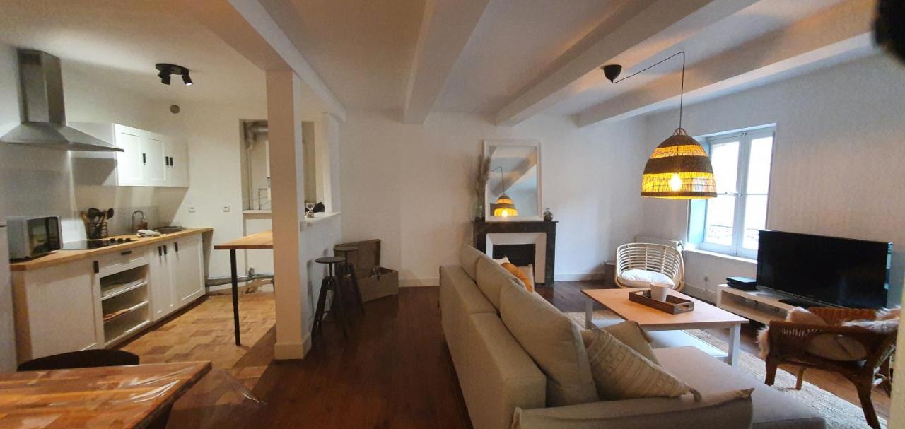 Santocha : Appartement En Plein Coeur De Ville ! Carcassonne Exterior photo