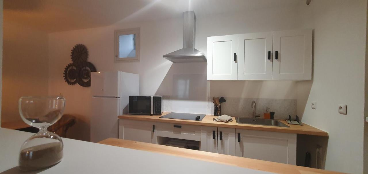Santocha : Appartement En Plein Coeur De Ville ! Carcassonne Exterior photo